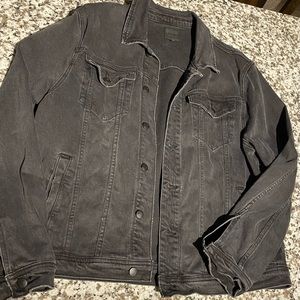 Joe’s Men’s Black Denim Jacket Size XL (fits like a M)